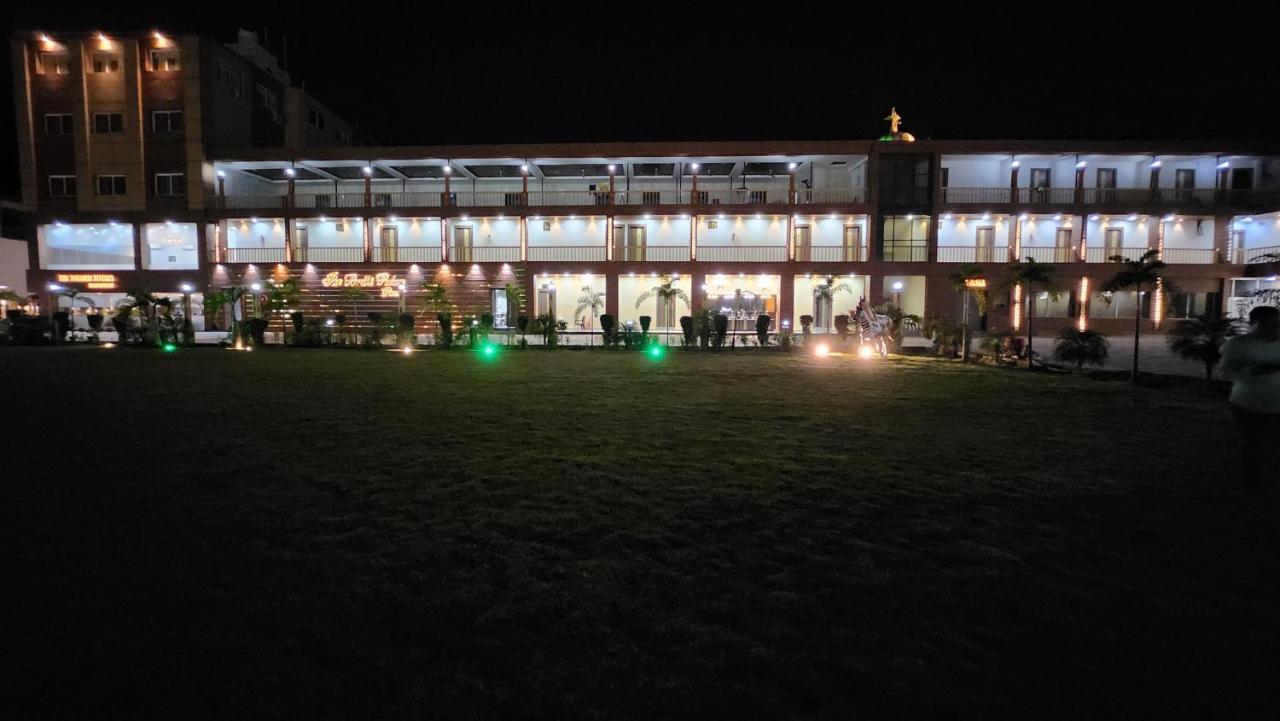 The Bodhi Palace Resort エクステリア 写真