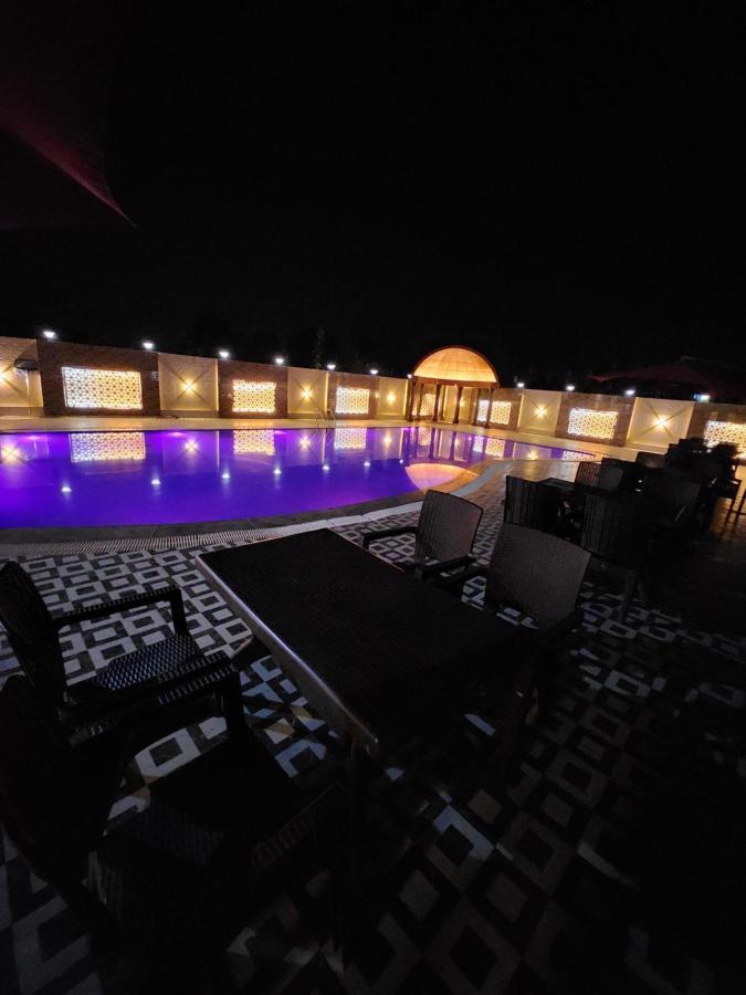 The Bodhi Palace Resort エクステリア 写真
