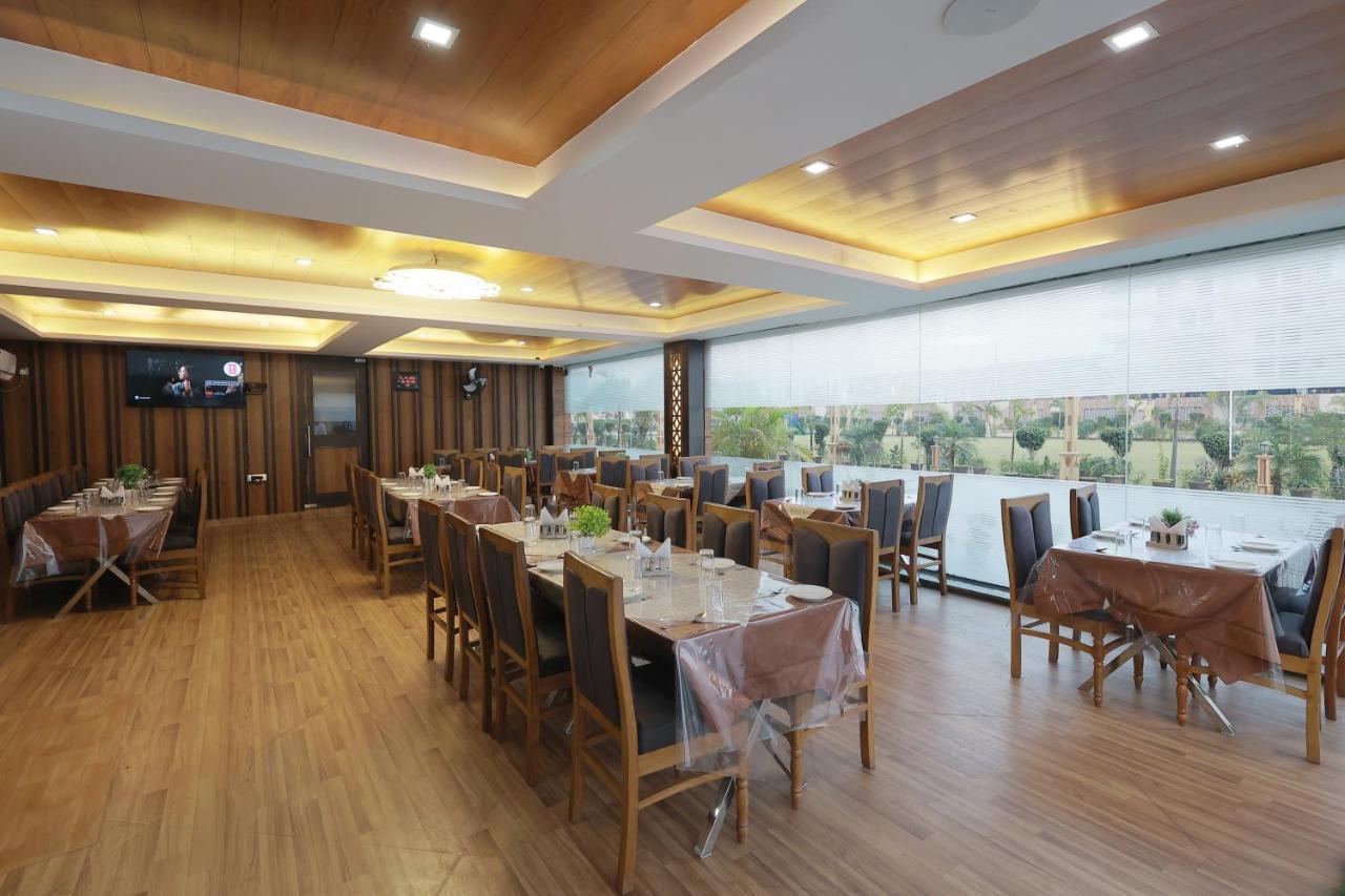 The Bodhi Palace Resort エクステリア 写真