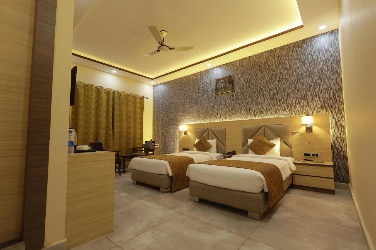 The Bodhi Palace Resort エクステリア 写真